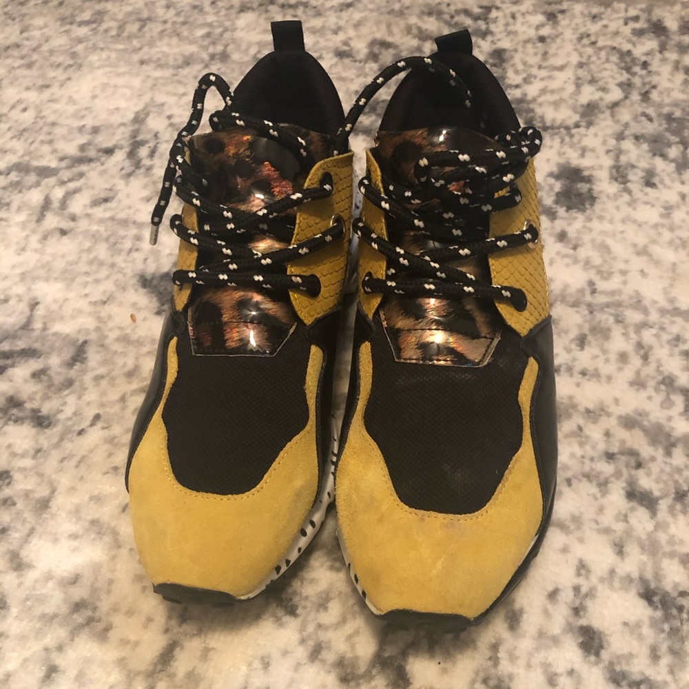 Steve Madden shoes